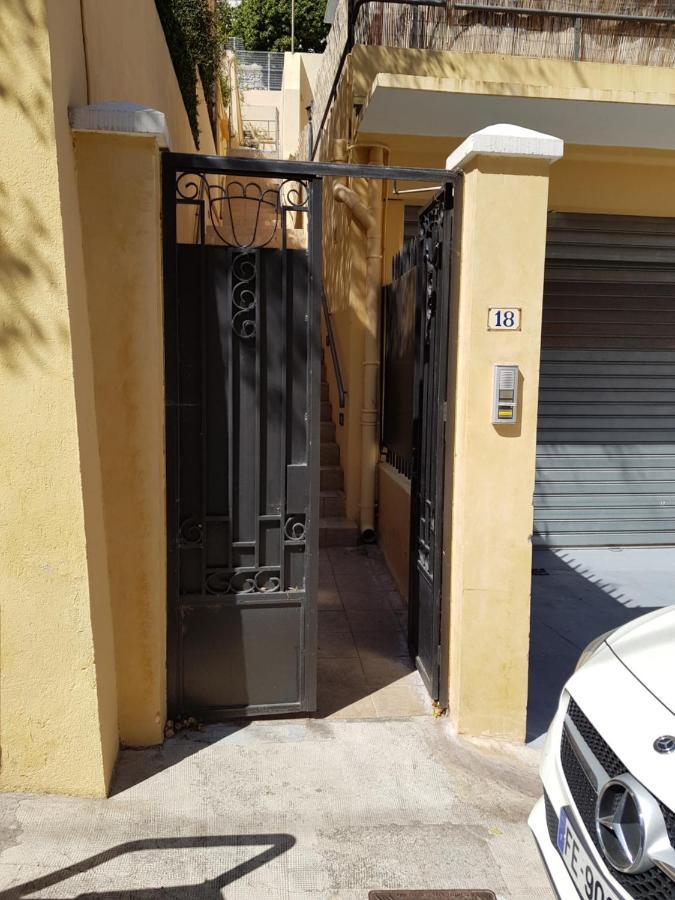Cosy Duplex Avec 90 M2 De Terrasse Διαμέρισμα Saint-Antoine  Εξωτερικό φωτογραφία